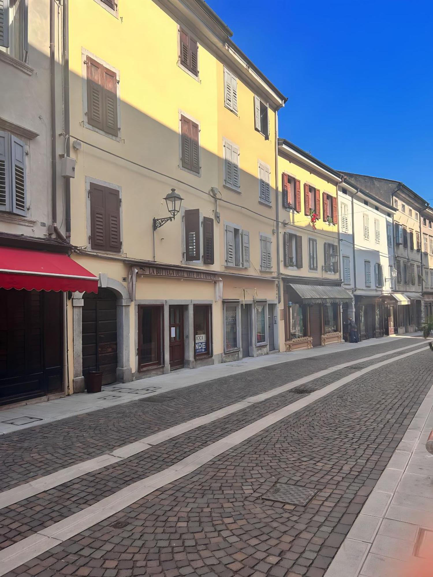Gorizia Holiday Inn Rastello Suite Ngoại thất bức ảnh